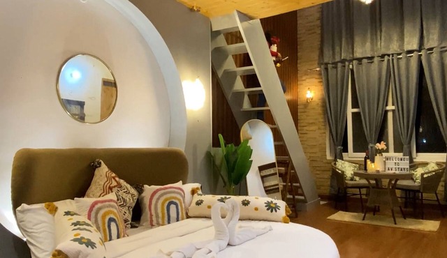 Advaya Stays - A Luxury Retreat