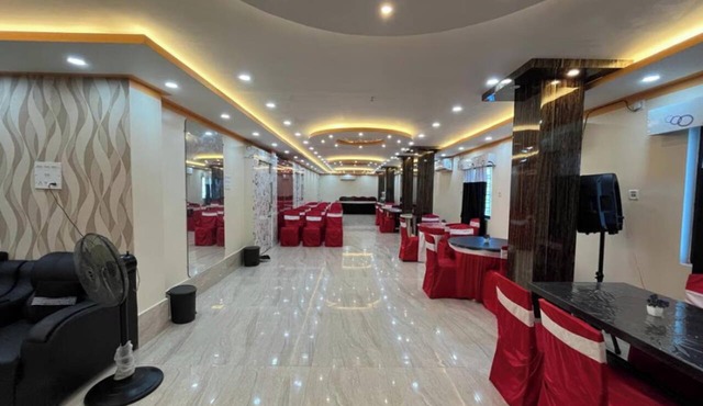 Agartala Palace Hotel Anurag