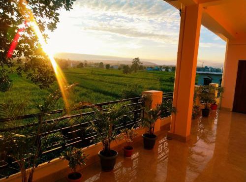 Airport Luxury Nature Homestay- Near Jolly Grant Airport Dehradun