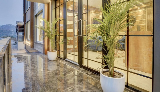 Alaya Stays Serene Woods Hotel Near Mall Road