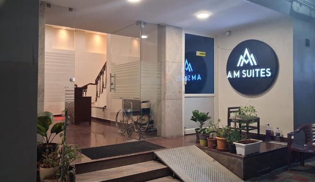 Am Suites Luxury Service Apartment