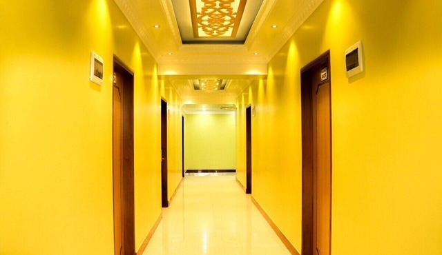 Amirs Residence Airport Hotel