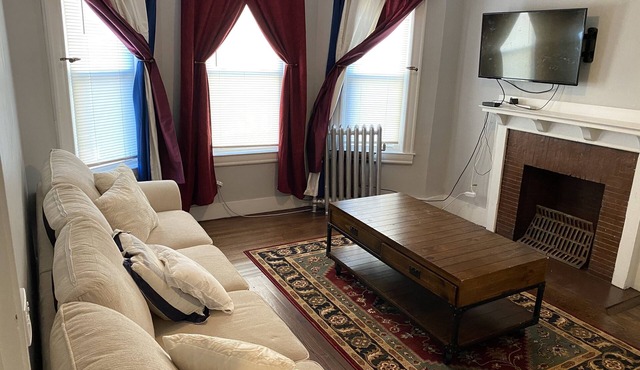 An evolving Oasis in the the Upper Hill area, with access to points of interest. in Springfield