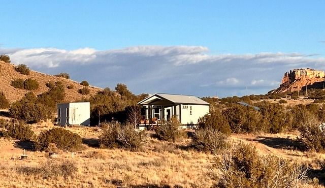 An off-the-grid refuge in the heart of O'Keeffe Country