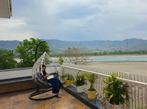 Anjaneya luxury ganga view villa by Tripongo stays