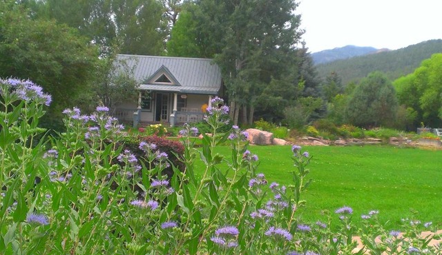 Apple Orchard Inn in Durango