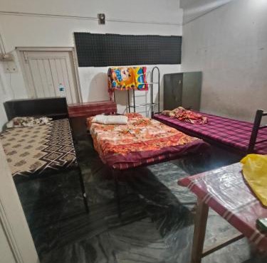 Astha paying guest and dormitory