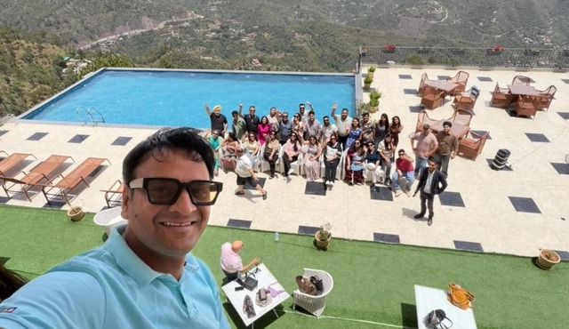 Astra Resort and Caffe