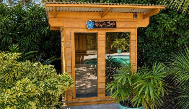 Backyard oasis w/pool, sauna & fire pit in Riverview