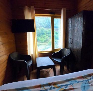 Bagwan Kainchi Stay