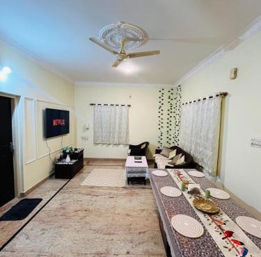 Balcony Bliss Cozy 2BHK Stay in Bangalore East