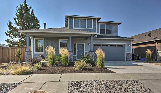 Bend Home w/Patio + Fire Pits < 3 Mi to Dtwn in Bend