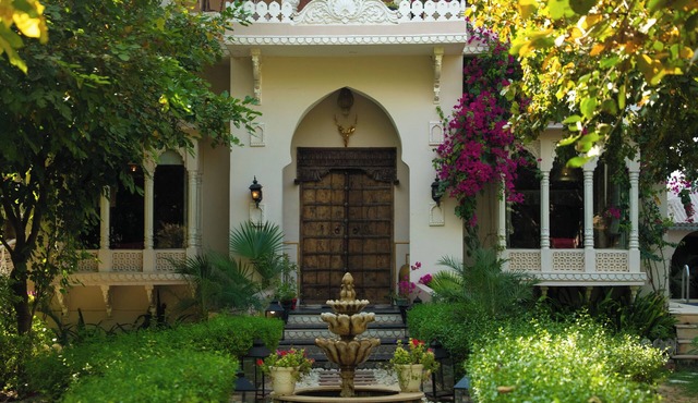 Bhanpur Haveli | Hidden Luxury Haveli Amid Greenery & Peace