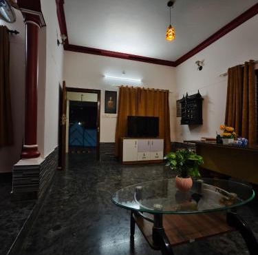 Blue Fox Inn Homestays