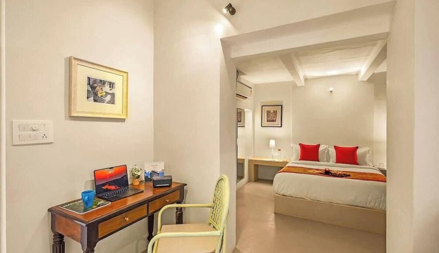 BlueRoot Heritage Home Cozy Room Old City Udaipur