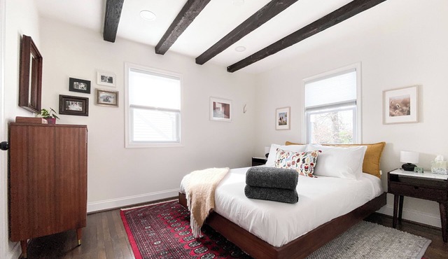 Bright Cape Cod, Perfect for Families, Near Metro in Silver Spring