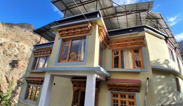 Brokpa ibex home stay