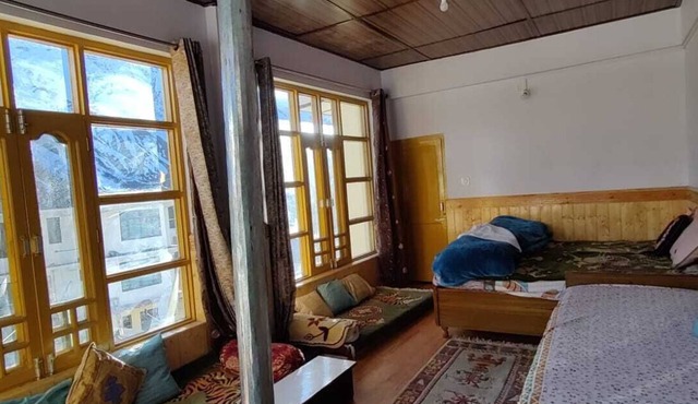 Buddha Home Stay Kaza