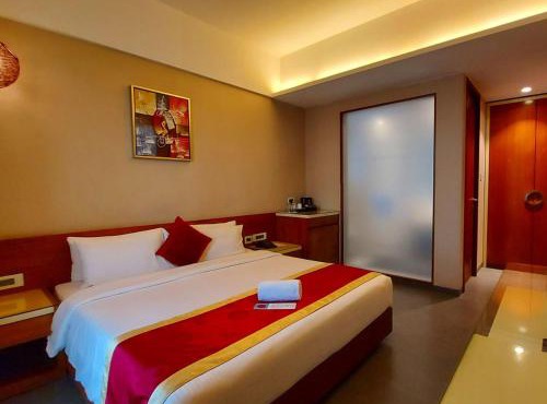 Capital Plaza Residency and conventional center