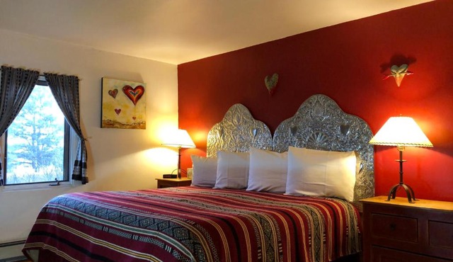Casa Cuma Bed & Breakfast in Santa Fe