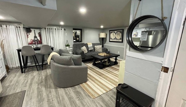 Charming Greater Basement Philly Apt. in Upper Darby