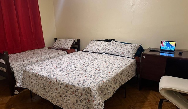Charming room with shared bathroom in charming Miami with WiFi, air conditioning in Miami