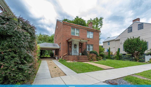 Charming Shepherdstown Home - Walk to Downtown in Shepherdstown