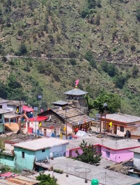 Chaukhamba Pine Cottage & HomeStay
