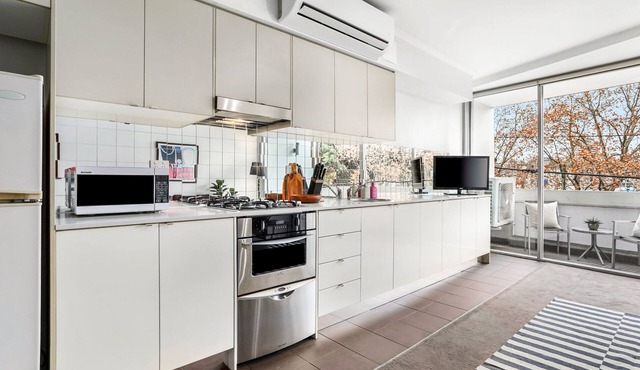 Chippendale - Minutes to Central - 1BR