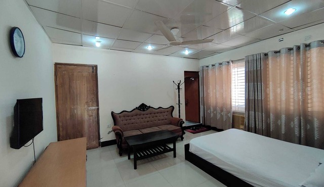 Chuti Aronnobash Resort