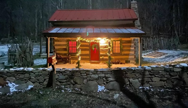 Comfy Rustic Cabin: Sperryville, Washington, Shenandoah Park in Washington