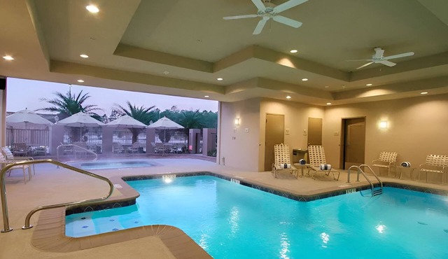 Convenient Stay for Exploring Covington Area – 2 Rooms Near Business District in Covington