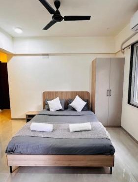 Cosy AC studio Flat by Bleisure Hosting