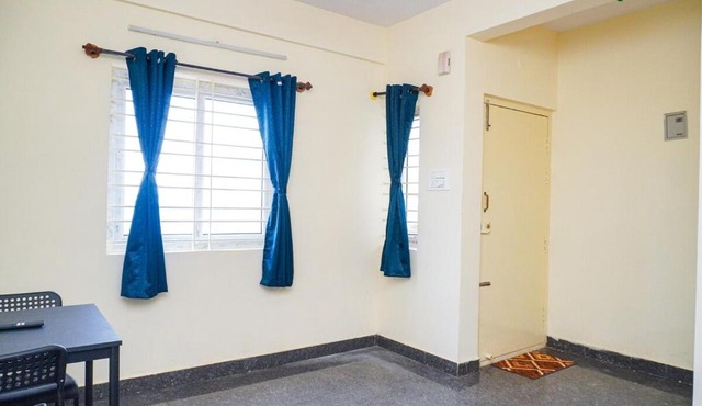 Cozy 1bhk 2km From Hosa Road Metro 303