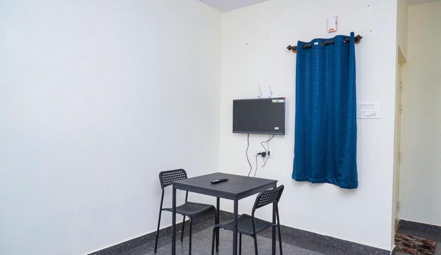 Cozy 1bhk 2km From Hosa Road Metro 302