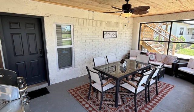 Cozy Cattle View Cottage in Okeechobee