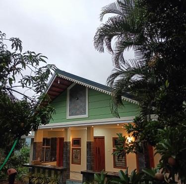 Cozy Fern Villa