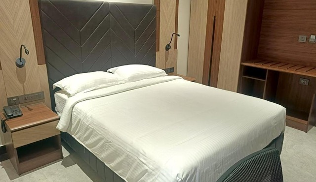 Crystal Residency - Panjappur Trichy