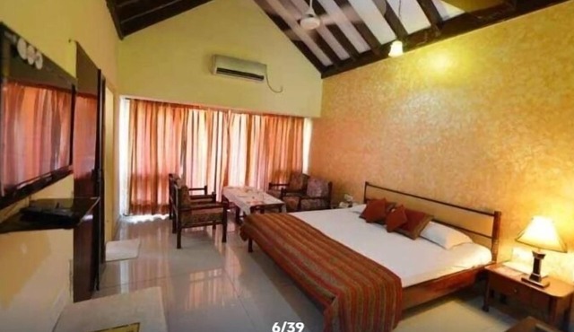 Dabchick Tourist Resort