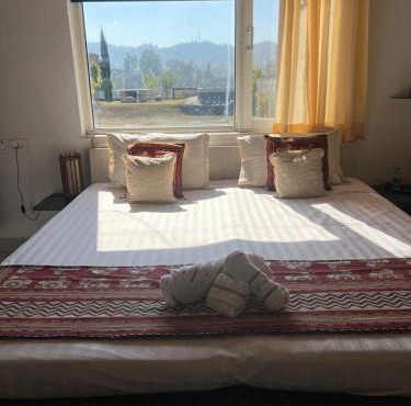Dalipfarm River View Guestroom and Party Lawn