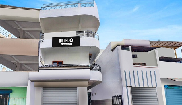 DeluxeBhagwan Guest House