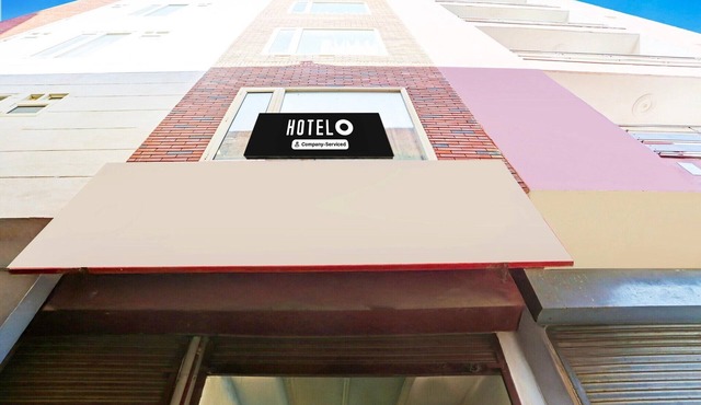 DeluxeHotel O Sector 45