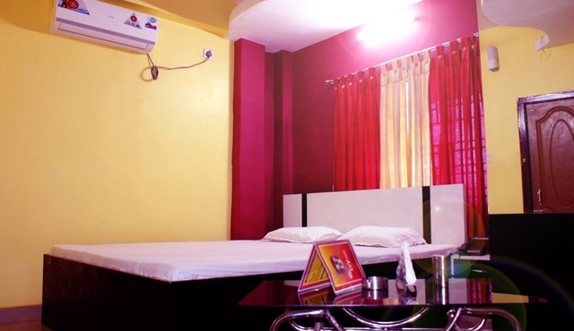 Deteex Hotel Ivy in Barakpur
