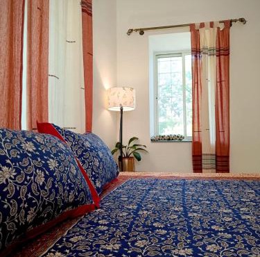 Dheer- BnB at an Artist's Abode