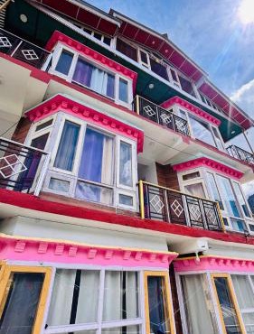 Dolma Homestay By Orko