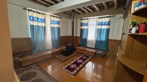 Dolma house home stay