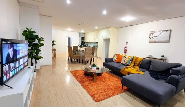Downtown Cozy Retreat by Central Station in Surry Hills