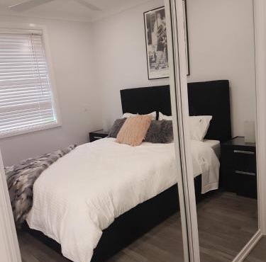 Edwin Place Apartment