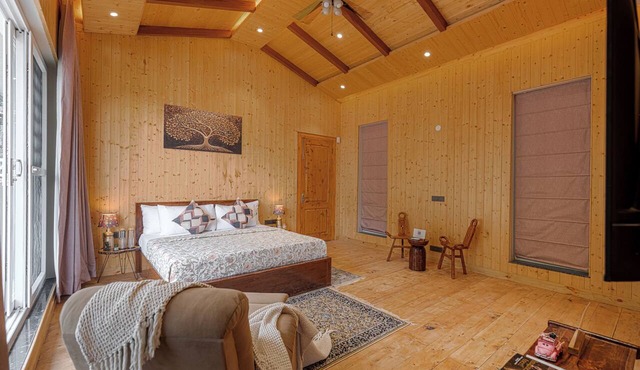 ELIVAAS Bask and Blessings 1 Room Suites in Solan