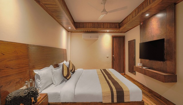 ELIVAAS Dilli House One room Suits